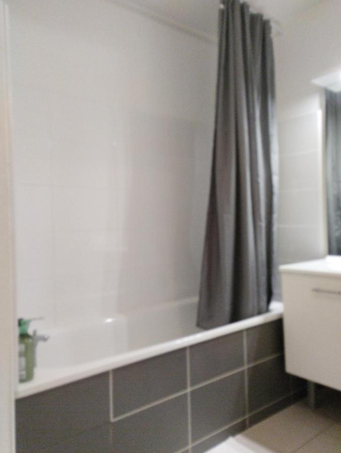 Studio Balzac Apartman Villeurbanne Kültér fotó